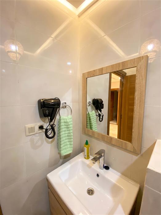 Salle de bain avant retouche